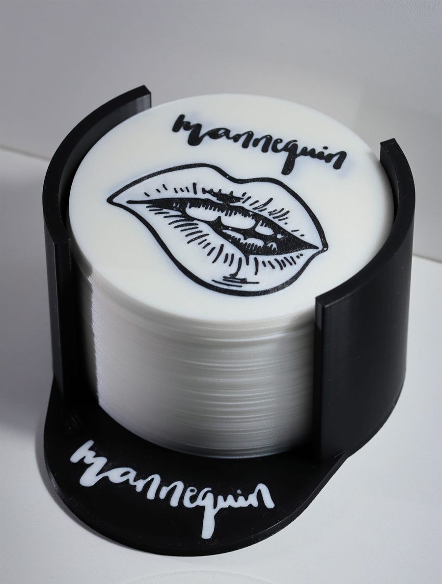 Σετ σουβέρ «Mannequin» με βάση, ασπρόμαυρη 3D εκτύπωση